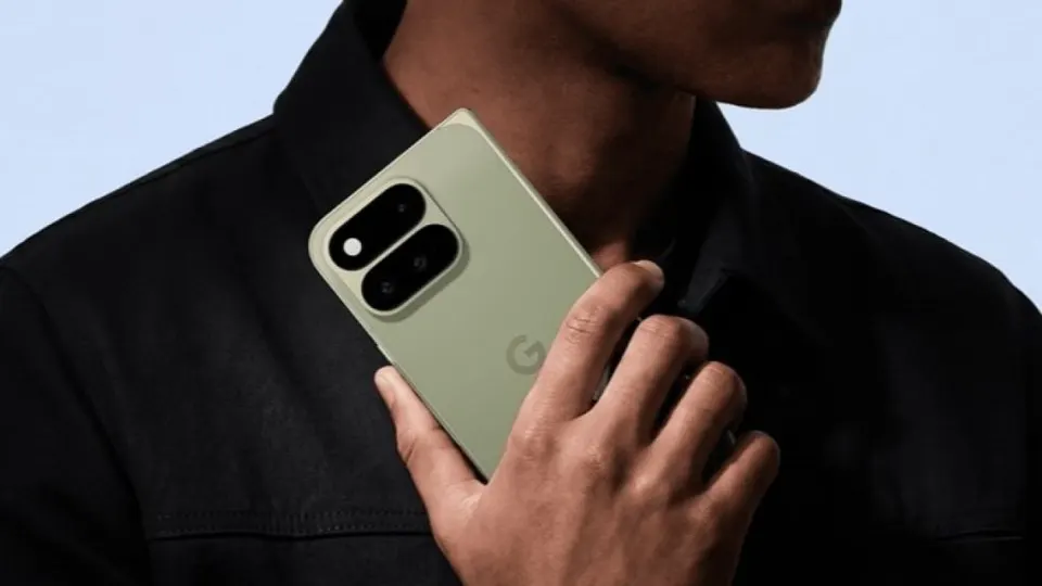 اختبار متانة Pixel 11 Pro Fold يكشف تكرار جوجل لنفس الخطأ للمرة الرابعة! — Pixel 11 Pro Fold Durability Test Reveals Google’s Fourth Repeat of the Same Mistake!
