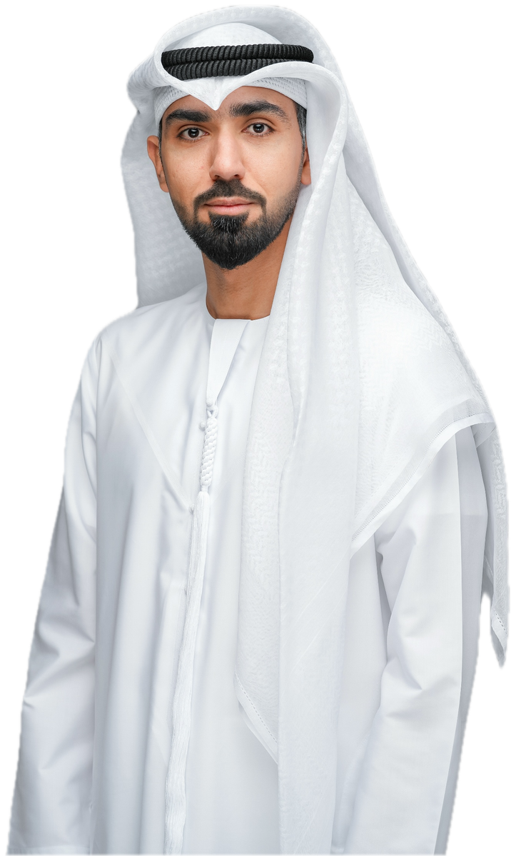أحمد علي بالكندورة والغترة — Ahmed Ali in a white thobe and ghutra